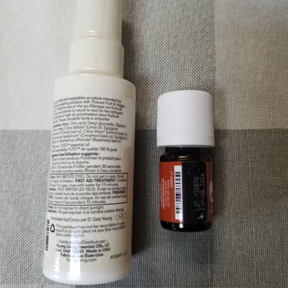2 Young Living Essential Oils, NEW Thieves Fruit Veggie Spray, Nutmeg Wellness - Picture 2 of 3